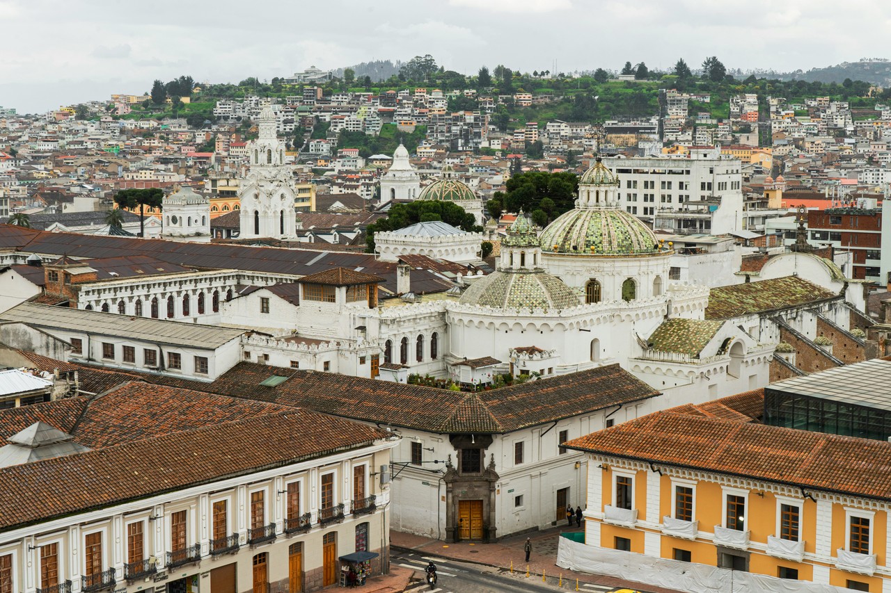 Vista aérea del centro histórico de Quito
